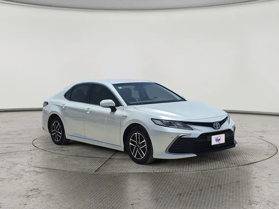 Toyota Camry  LE HEV 2023 