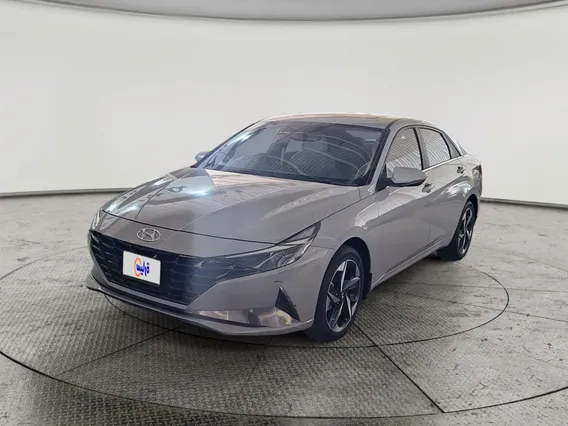 Hyundai Elantra Smart Plus 2023 