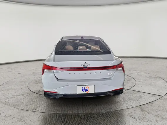 Hyundai Elantra Smart Plus 2023 