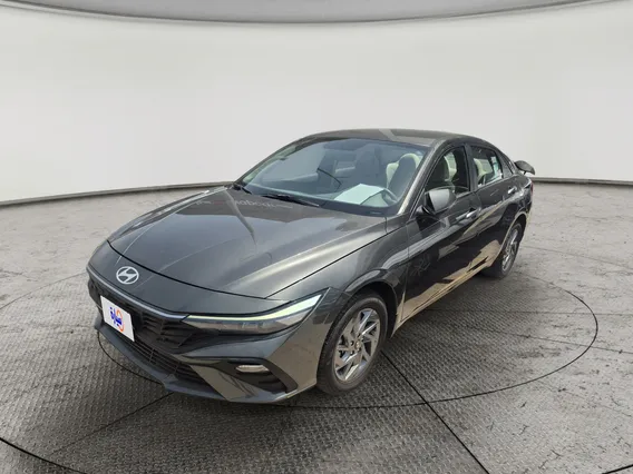 Hyundai Elantra Smart 2024 