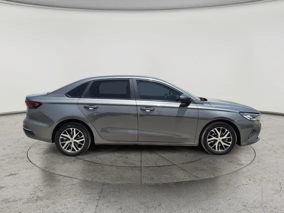جيلي امجراند GS 2024 