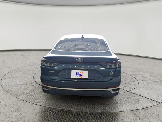 Ford Taurus Trend 2023 
