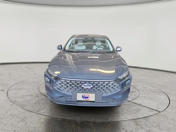 Ford Taurus Trend 2023 