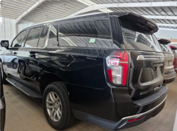 Chevrolet Suburban LS 2024 