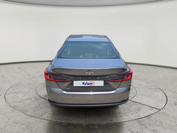 Toyota Camry  LE 2026 