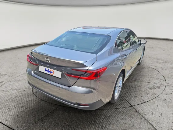 Toyota Camry  LE 2026 
