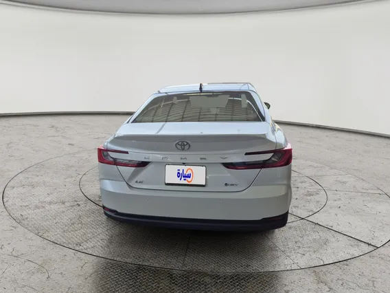 Toyota Camry  LE HEV 2025 