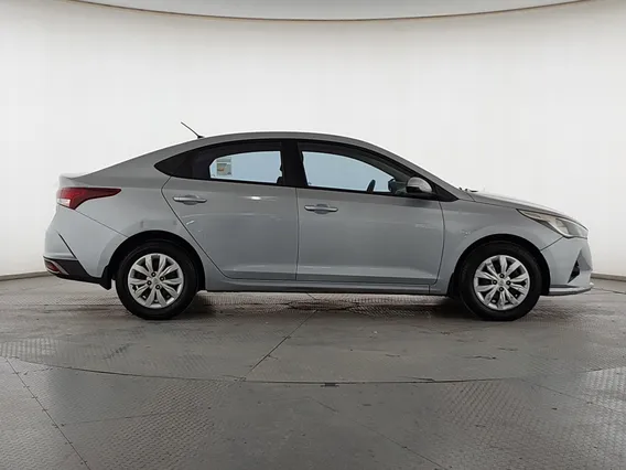 Hyundai Accent Smart 2021 