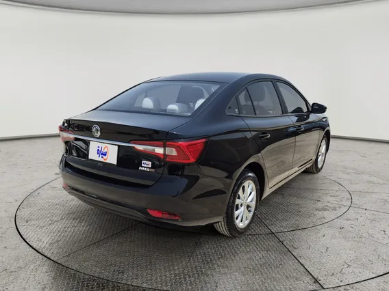 MG 5 STD 2025 