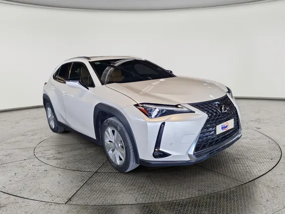 Lexus UX 200 2023 