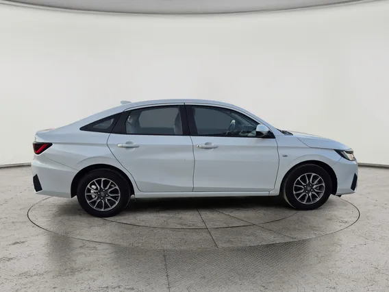 Toyota Yaris  Y 2024 