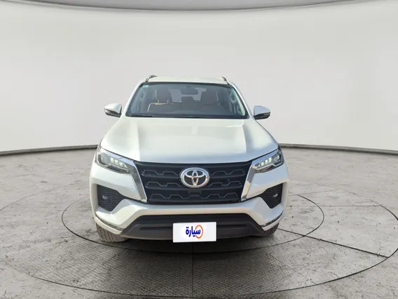 Toyota Fortuner VX 2023 دبل