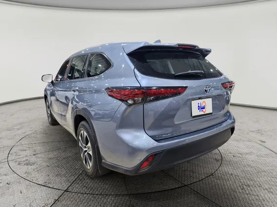 Toyota Highlander GLE 2023 