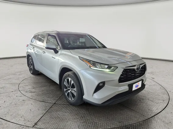 Toyota Highlander GLE 2023 