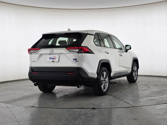 Toyota RAV4 LE 2022 
