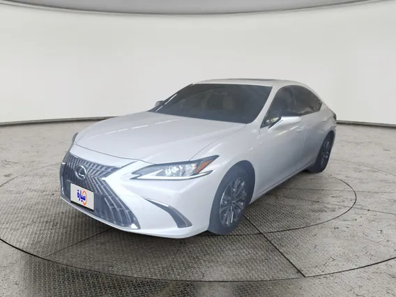 Lexus ES 300 H 2025 