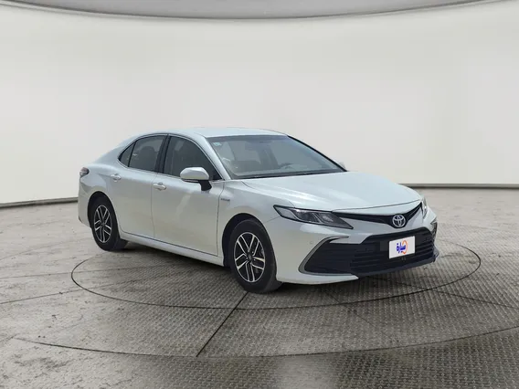 Toyota Camry  LE HEV 2023 