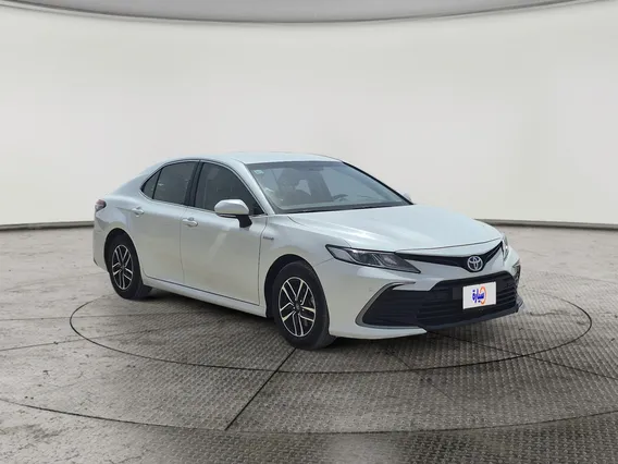 Toyota Camry  LE HEV 2023 