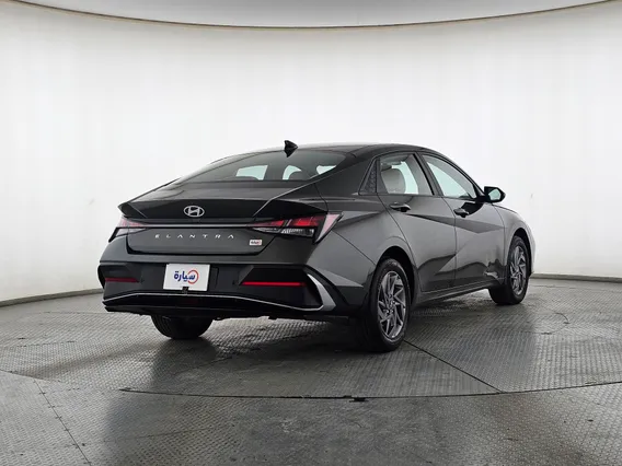 Hyundai Elantra Smart China 2025 