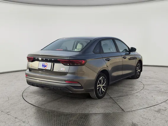 Geely Emgrand GS 2024 