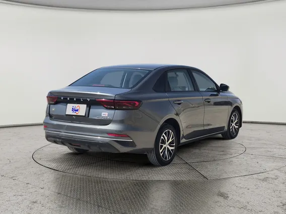 Geely Emgrand GS 2024 