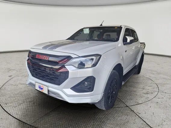 ايسوزو دي ماكس GT 2025 دبل