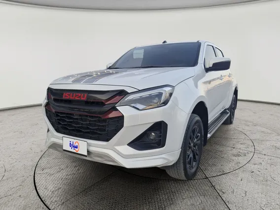 ايسوزو دي ماكس GT 2025 دبل
