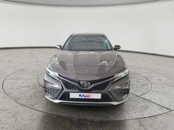 Toyota Camry  SE V6 2022 