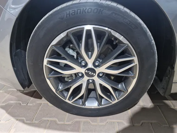 Kia K5 LX 2023 