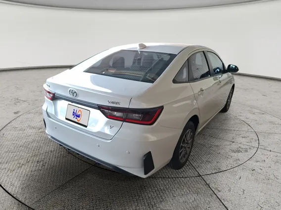 Toyota Yaris  Y 2024 