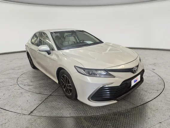 Toyota Camry  LE 2024 