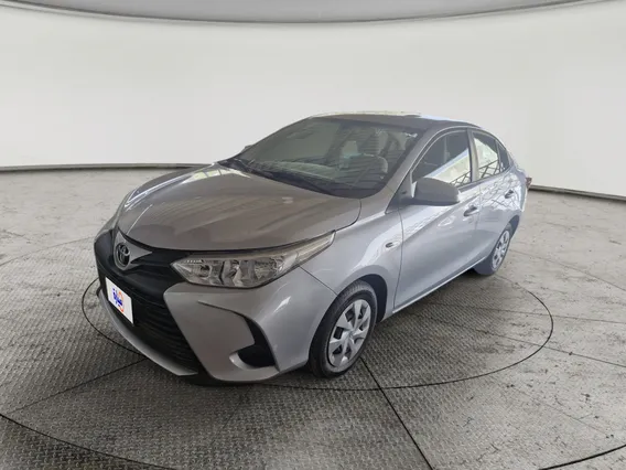 Toyota Yaris  Y 2021 