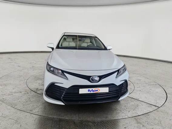 Toyota Camry  LE 2021 