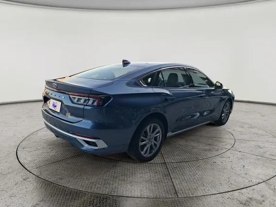 Ford Taurus Trend 2024 