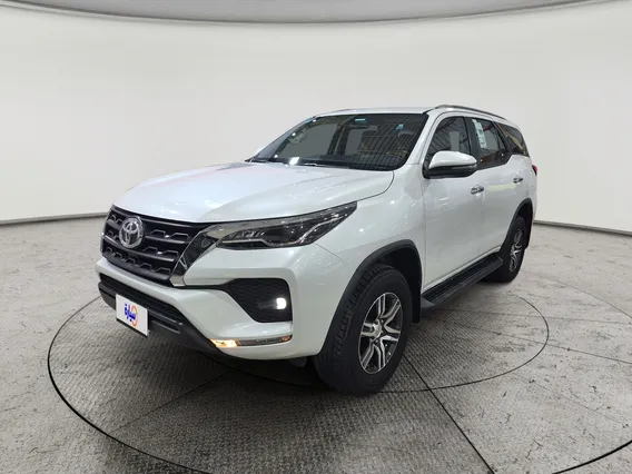 Toyota Fortuner VX 2023 دبل