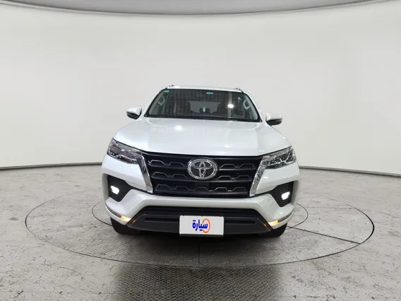 Toyota Fortuner VX 2023 دبل