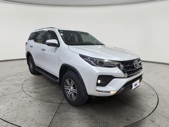 Toyota Fortuner VX 2023 دبل