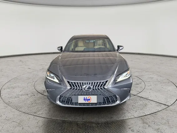 Lexus ES 300 H 2024 