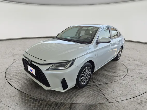 Toyota Yaris  Y 2024 