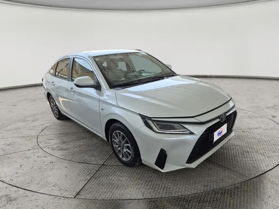Toyota Yaris  Y 2024 