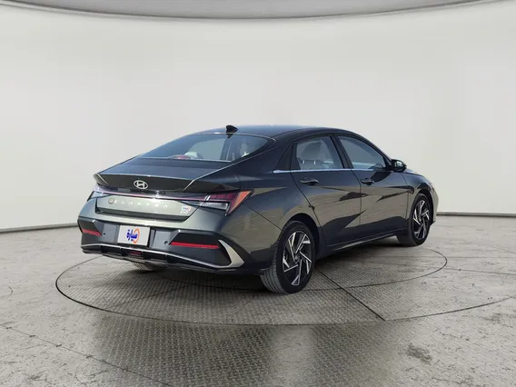 Hyundai Elantra Comfort China 2025 