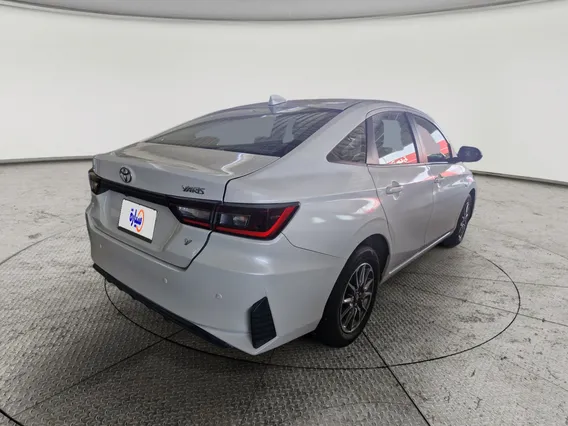Toyota Yaris  Y 2023 