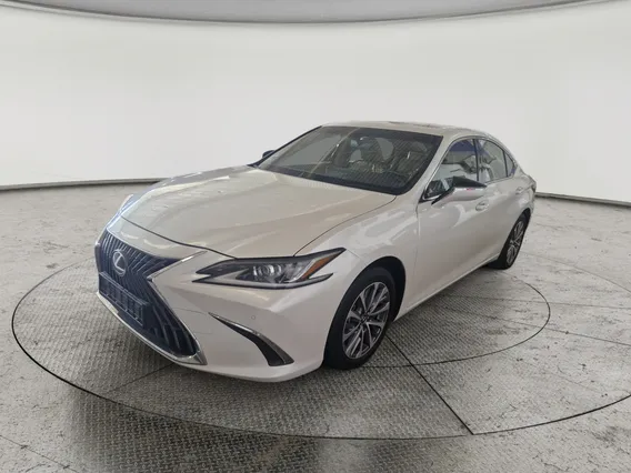Lexus ES 300 H 2023 