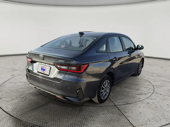 Toyota Yaris  Y 2023 
