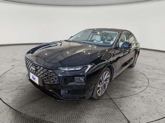 Ford Taurus Titanium 2023 