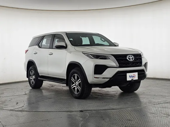 Toyota Fortuner GX 2024 