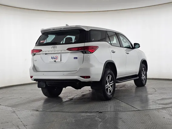 Toyota Fortuner GX 2024 