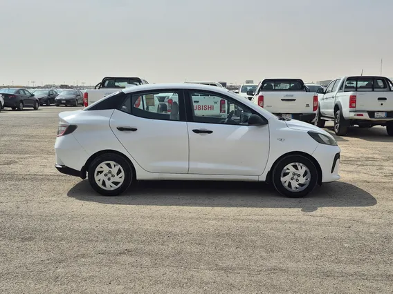 هيونداي Grand i10 فلييت 2024 