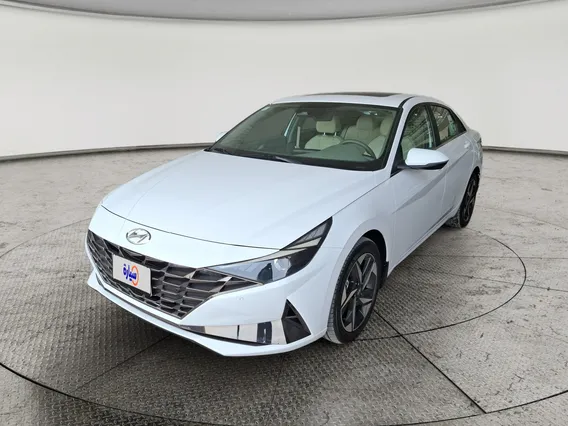 Hyundai Elantra MID 2023 