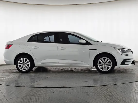 Renault Megane PE 2024 